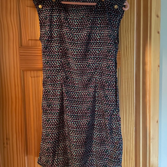 Mini dress. Size small silky and cute. Side hidden zipper - Picture 2 of 4